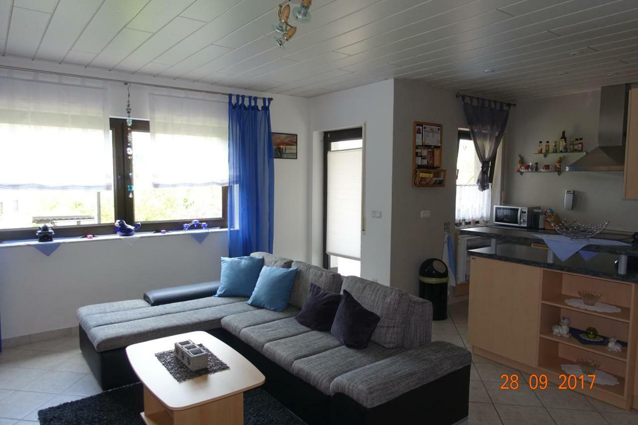 Ferienwohnung Zoe Osterbrucken Esterno foto