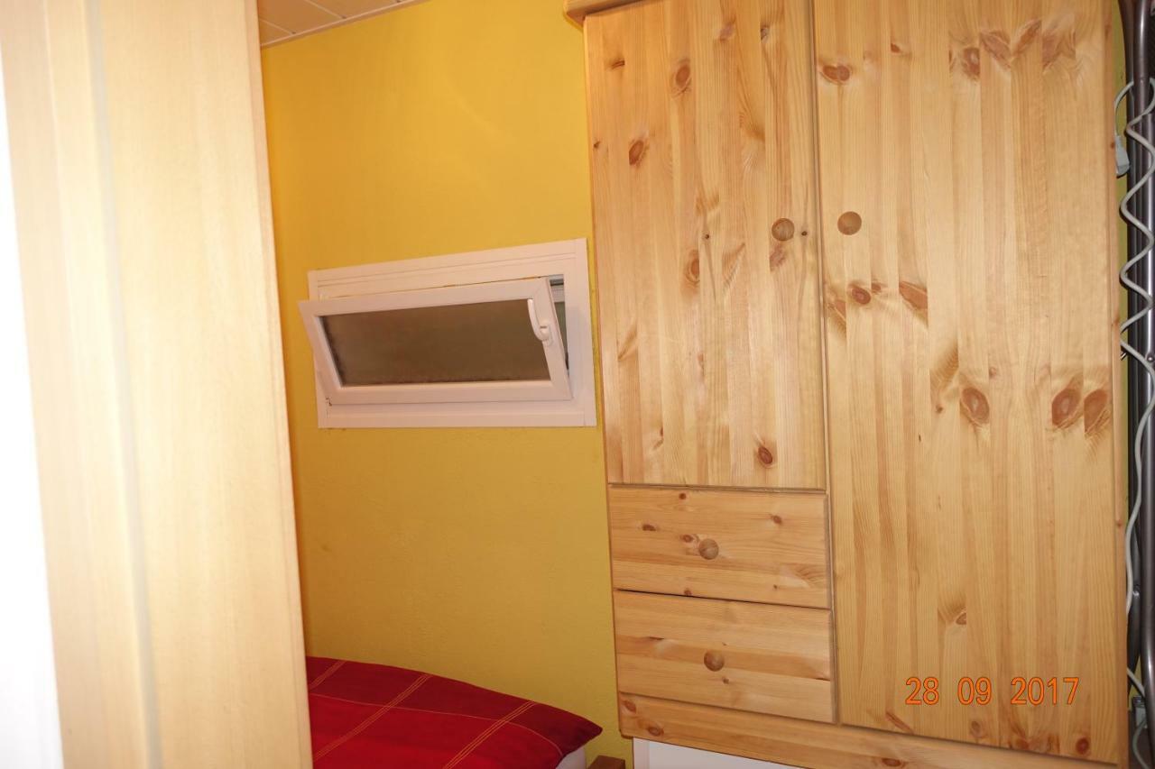 Ferienwohnung Zoe Osterbrucken Esterno foto